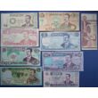 Kép 1/2 - 1986-2002 Irak 5-10-25-25-50-100-250-250-10000 Dinar 9 db UNC bankjegy