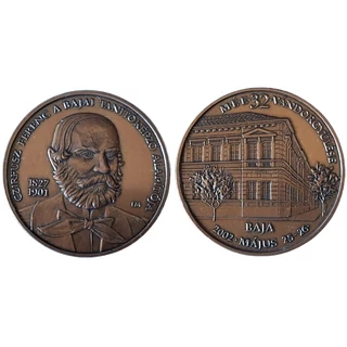 https://zominumizmatika.hu/product/mee-baja-32-vandorgyules-czirfusz-ferenc-2002-bronz-emlekerem-2/