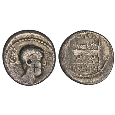 L. Livineius Regulus Denarius, római ezüst érme – Kr.e. 42, RRC 494/31