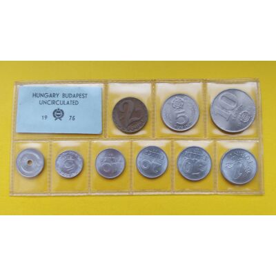 Fóliás Forint érme forgalmi sor 1975-ös évjárat 9 db UNC érme Numizmatika - Érmék, érme